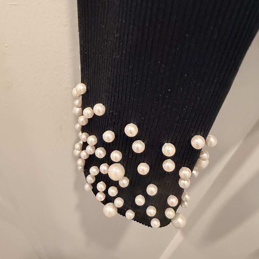 Chicme Black Ribbed Pearl Stud Long Sleeve Top Womens Medium Embellished Shirt - Picture 2 of 10